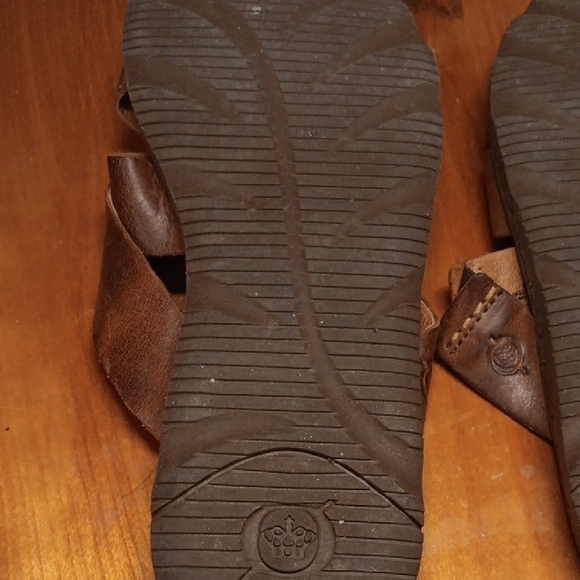 Born Brown Leather Sandals women's size 9 - Picture 7 of 9